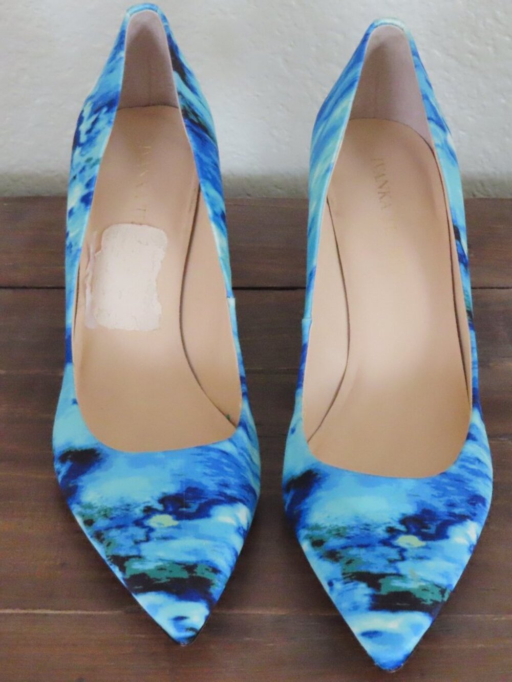 Ivanka Trump Woman's Blue Tie Dye Heels Size 8.5 M